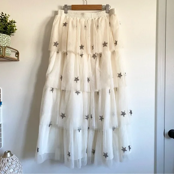 Endless Rose Star Tiered Maxi Skirt NWT - Picture 1 of 4